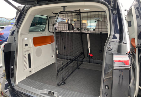 Volkswagen ID.Buzz 2022-> Hundegitter m/u skillevegg. Stål
