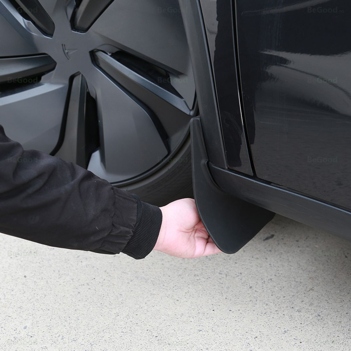 Flex Skvettlapper Tesla Model Y Juniper