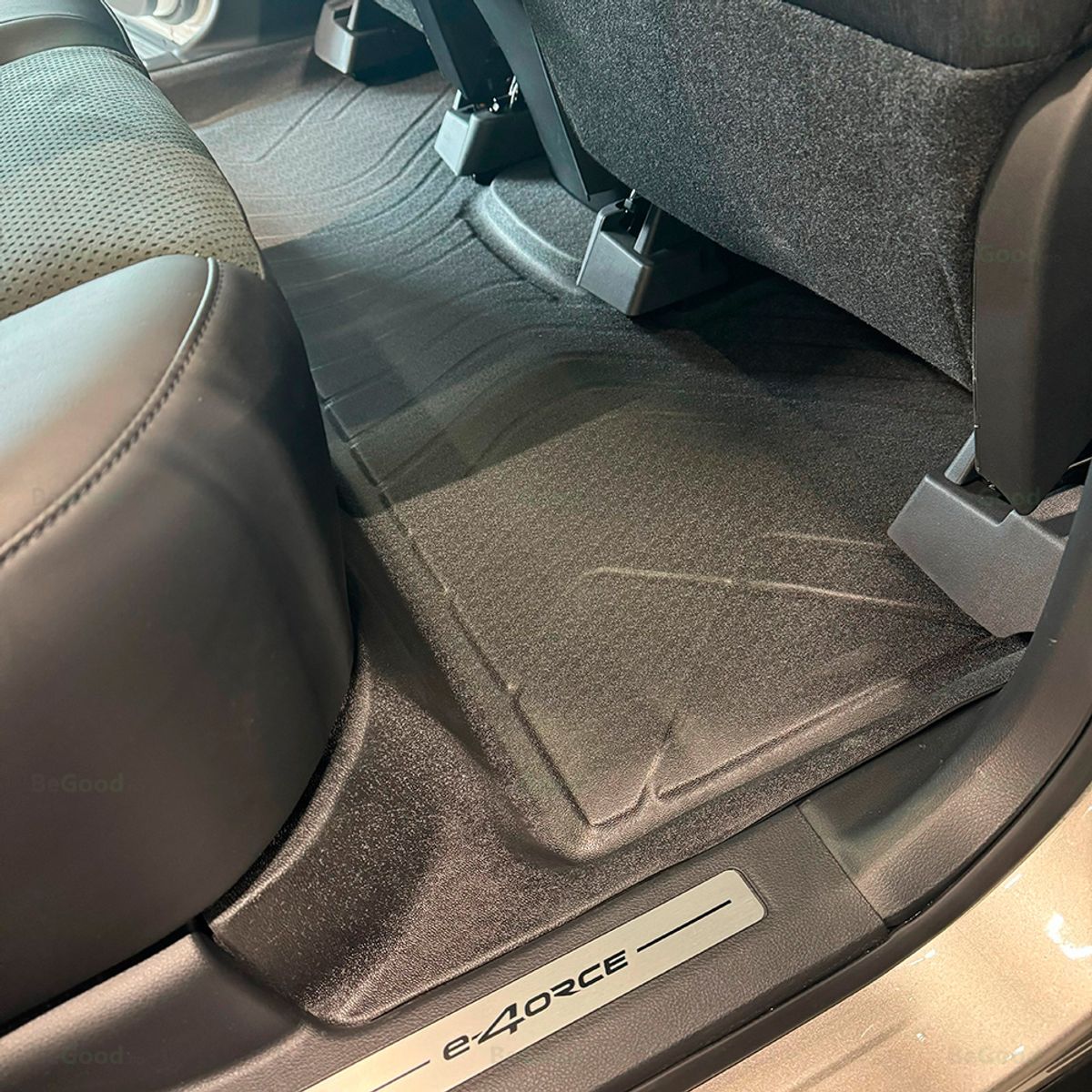 Nissan Ariya - Gulvmatter med høy kant (Foran & Bak)