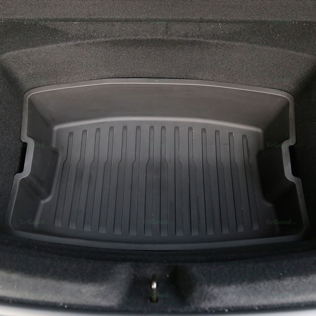 Oppbevaring nedre bagasjerom Tesla Model 3 Highland 2024->