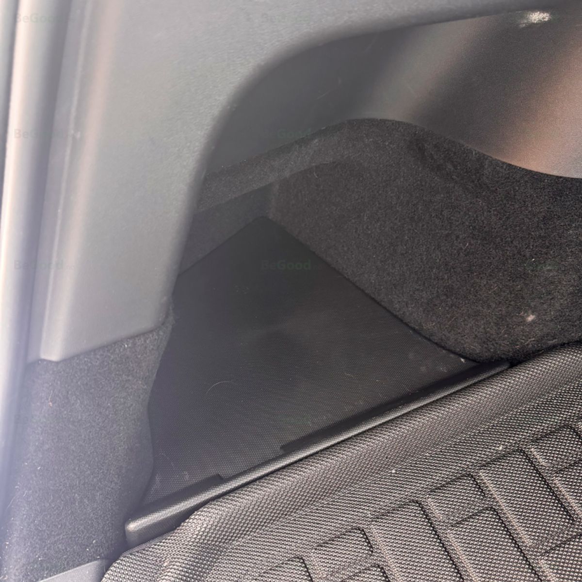 Oppbevaring Bagasjerom Tesla Model Y (2021-2024)