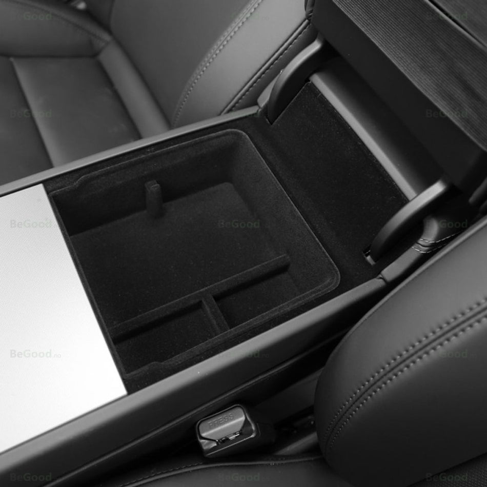Oppbevaring armlene Tesla Model 3 & Model Y Juniper