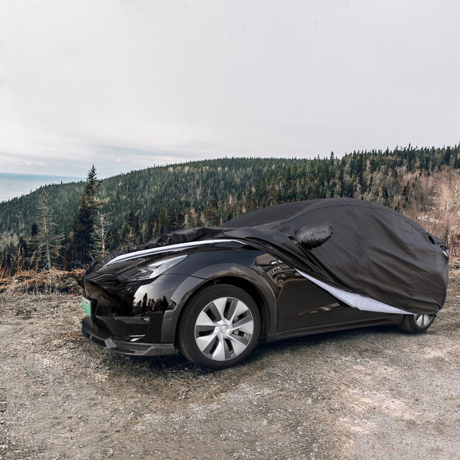 Presenning Tesla Model Y