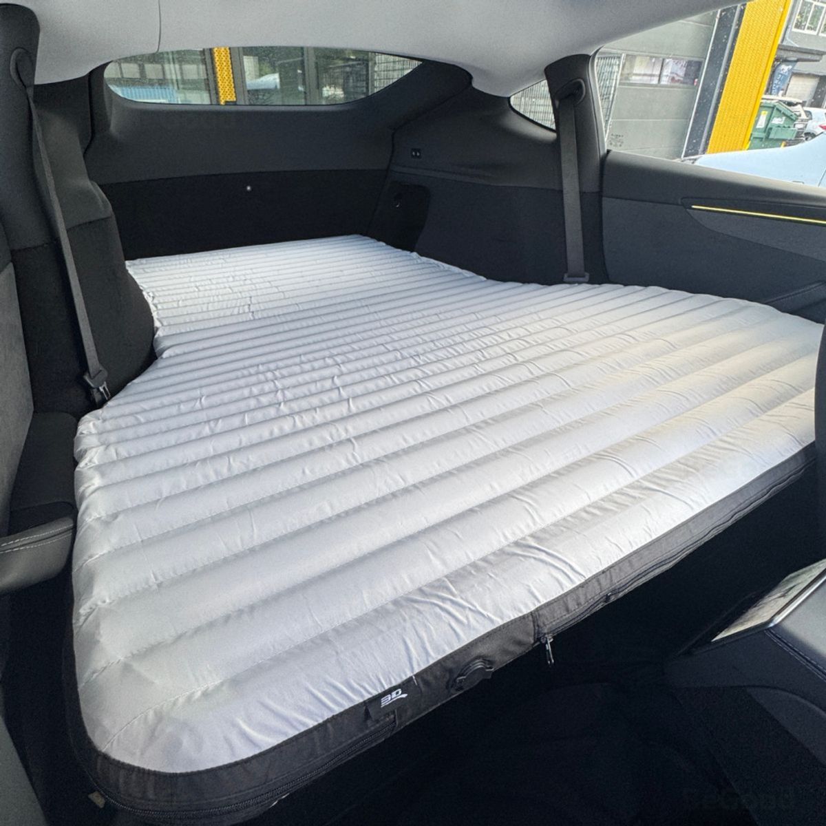 MAXpider Madrass Tesla Model Y
