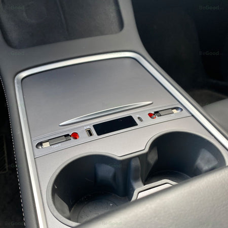USB Hub Bar - Tesla Model 3 & Y - Uttrekkbare ladekabler