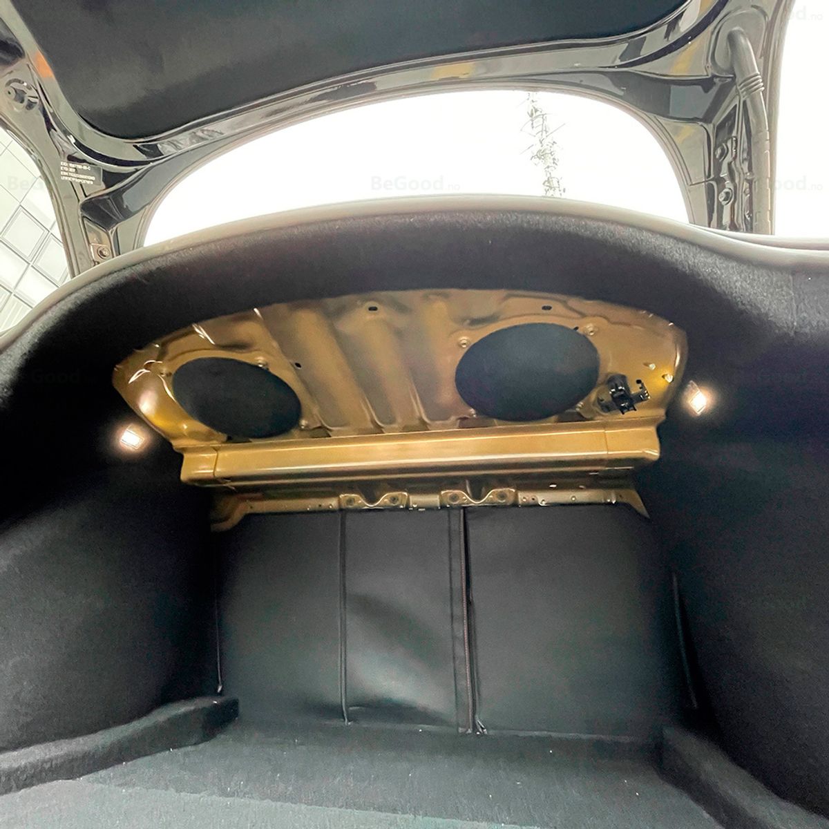 Lydisolering Trunk Tesla Model 3 Highland