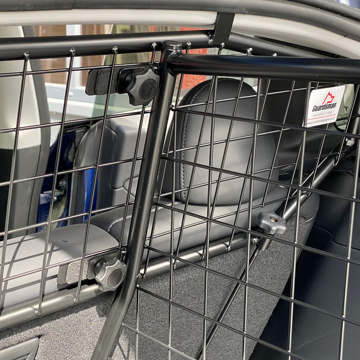 Guardsman hundegitter m/u skillevegg -Tesla Model Y