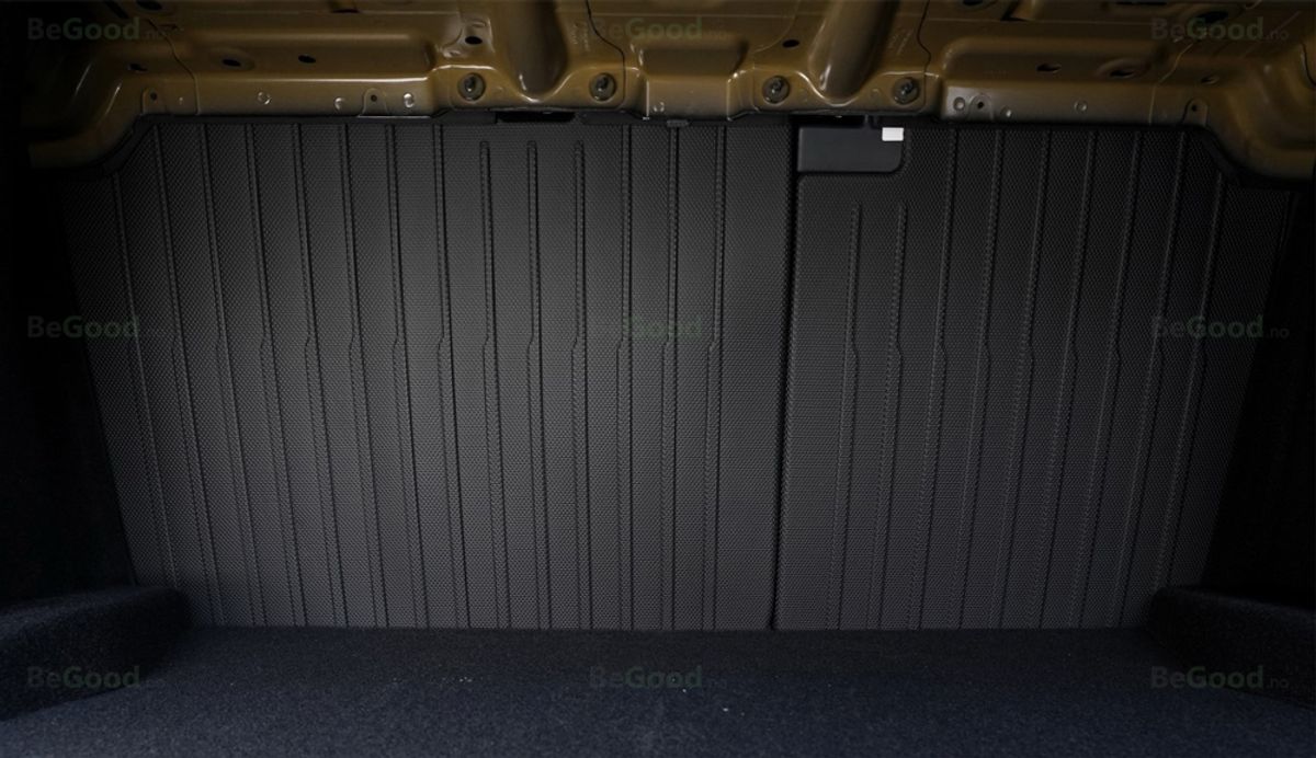 TPE Beskyttelse for baksete Tesla Model 3 Highland