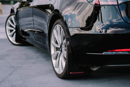 Rally Armor Skvettlapper Tesla Model 3 2019-2023