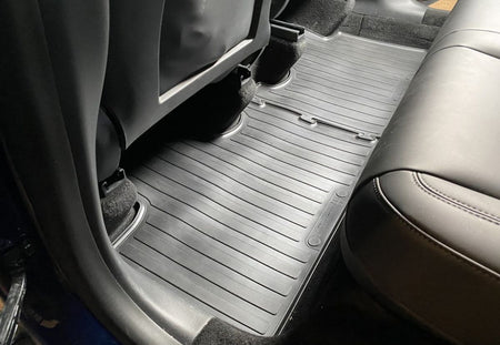 Gulvmatter Tesla Model Y - Gummi - Forseter og bakseter