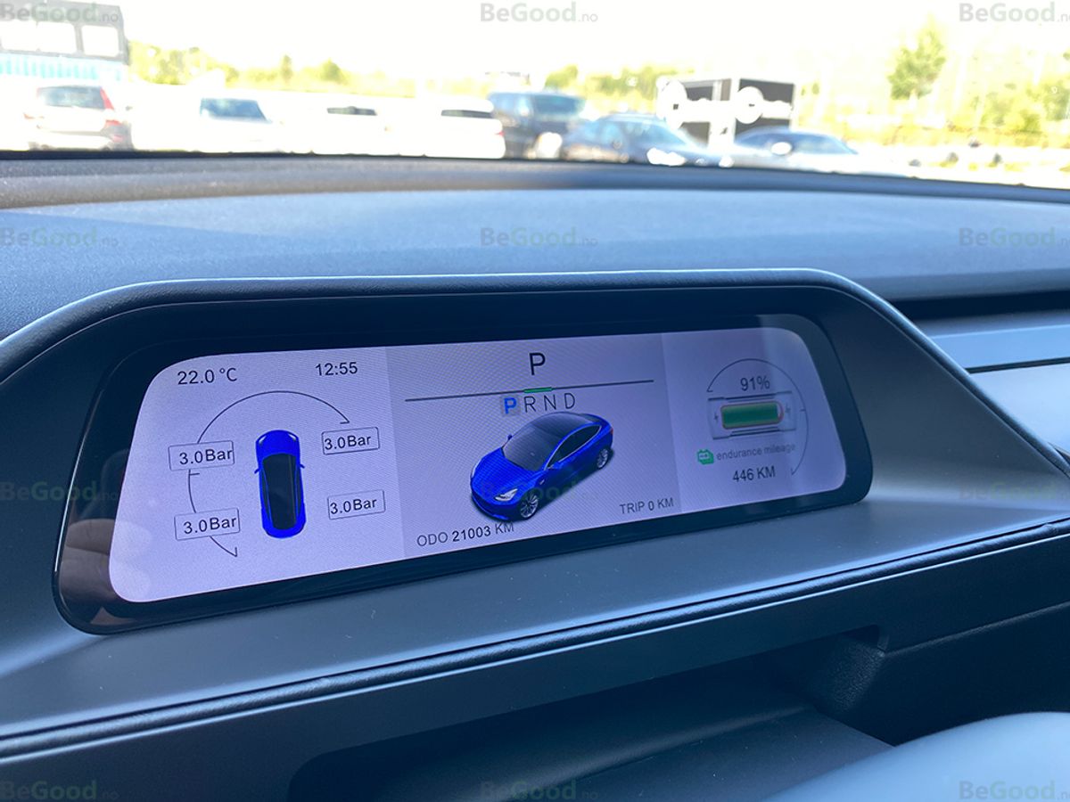 Dashbord med skjerm - Tesla Model 3 & Y