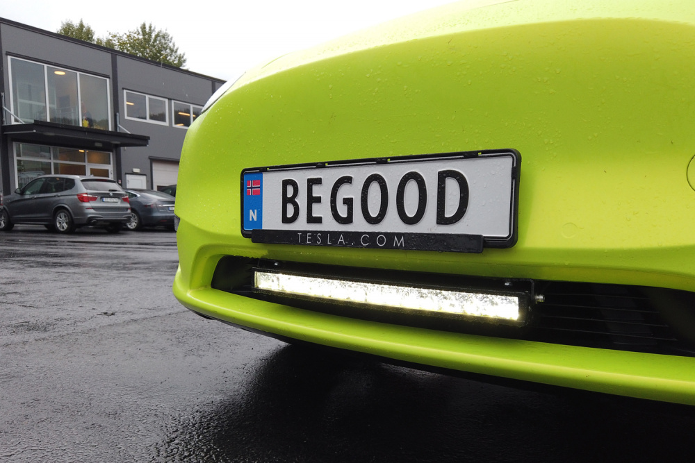 Ekstralyspakke Tesla Model Y og 3 Lumen CS20 LED BeGood